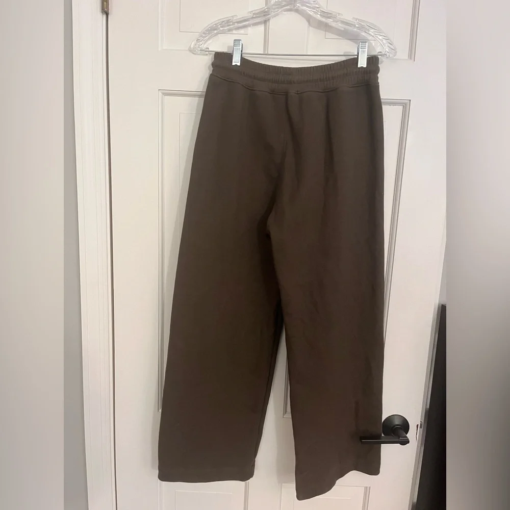 Jenni Kayne Marina Sweatpants Wide Leg Crop Army Green Small - Picture 4 of 5